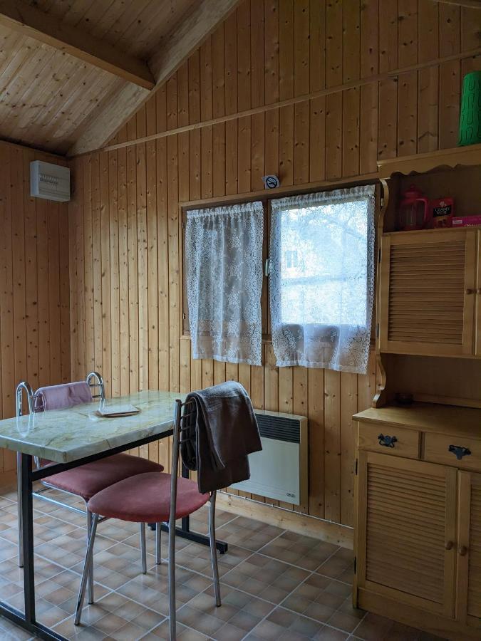 Au Petit Chalet D'Illiers Combray - Salle D'Eau Uniquement 외부 사진